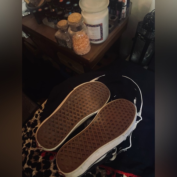 Vans Sk8-Lo Black & White Skate Shoes, size 6 - Picture 2 of 9